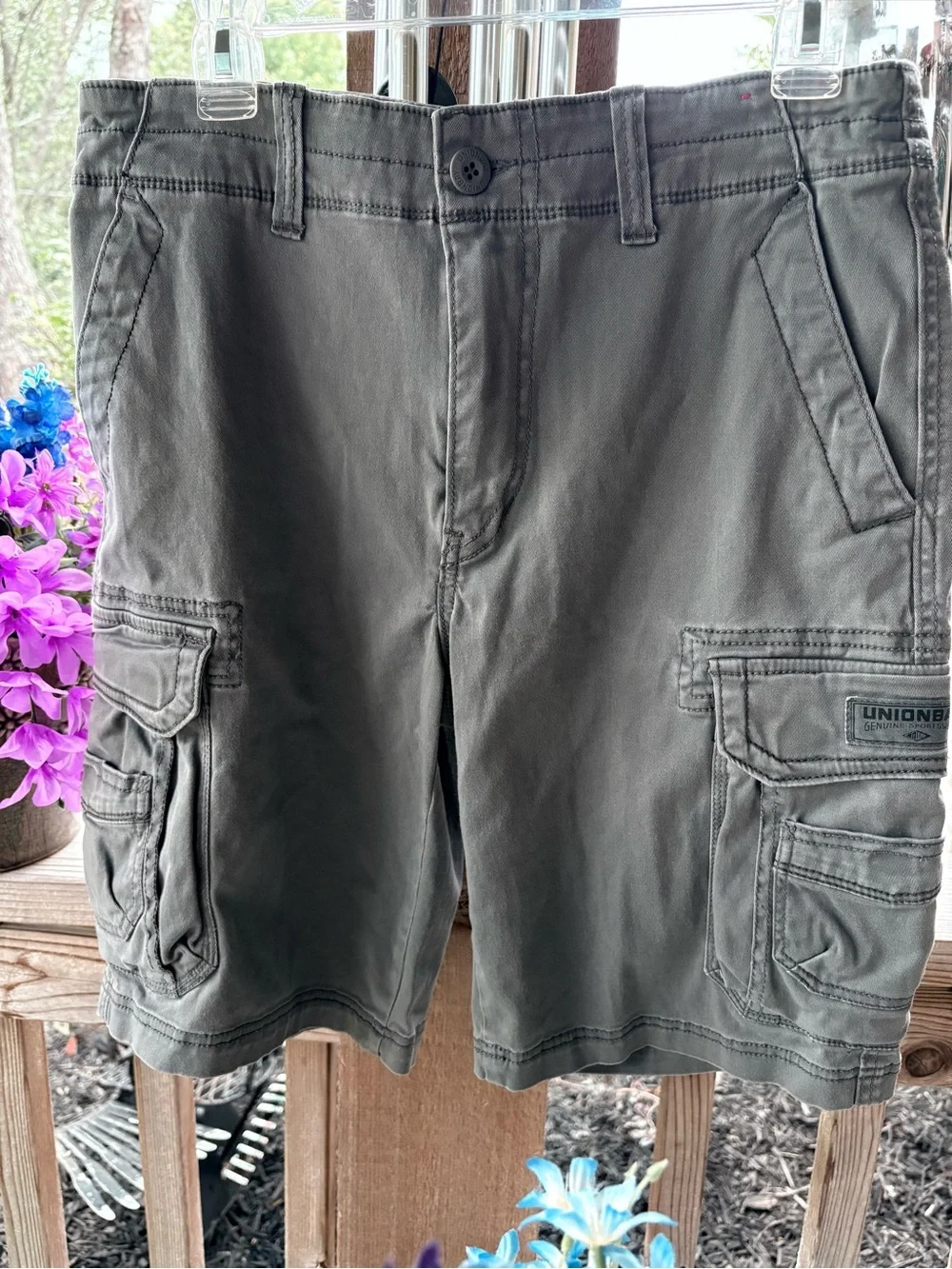 Men’s UnionBay Grey Cargo 5 Pocket Fly Zip Belt Loops Cotton Short 32